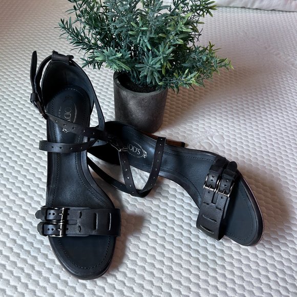 Tom Ford Grey Leather Buckle Strap Sandal Heels Wood Block US 6/6.5 EU 36.5 - Picture 3 of 11